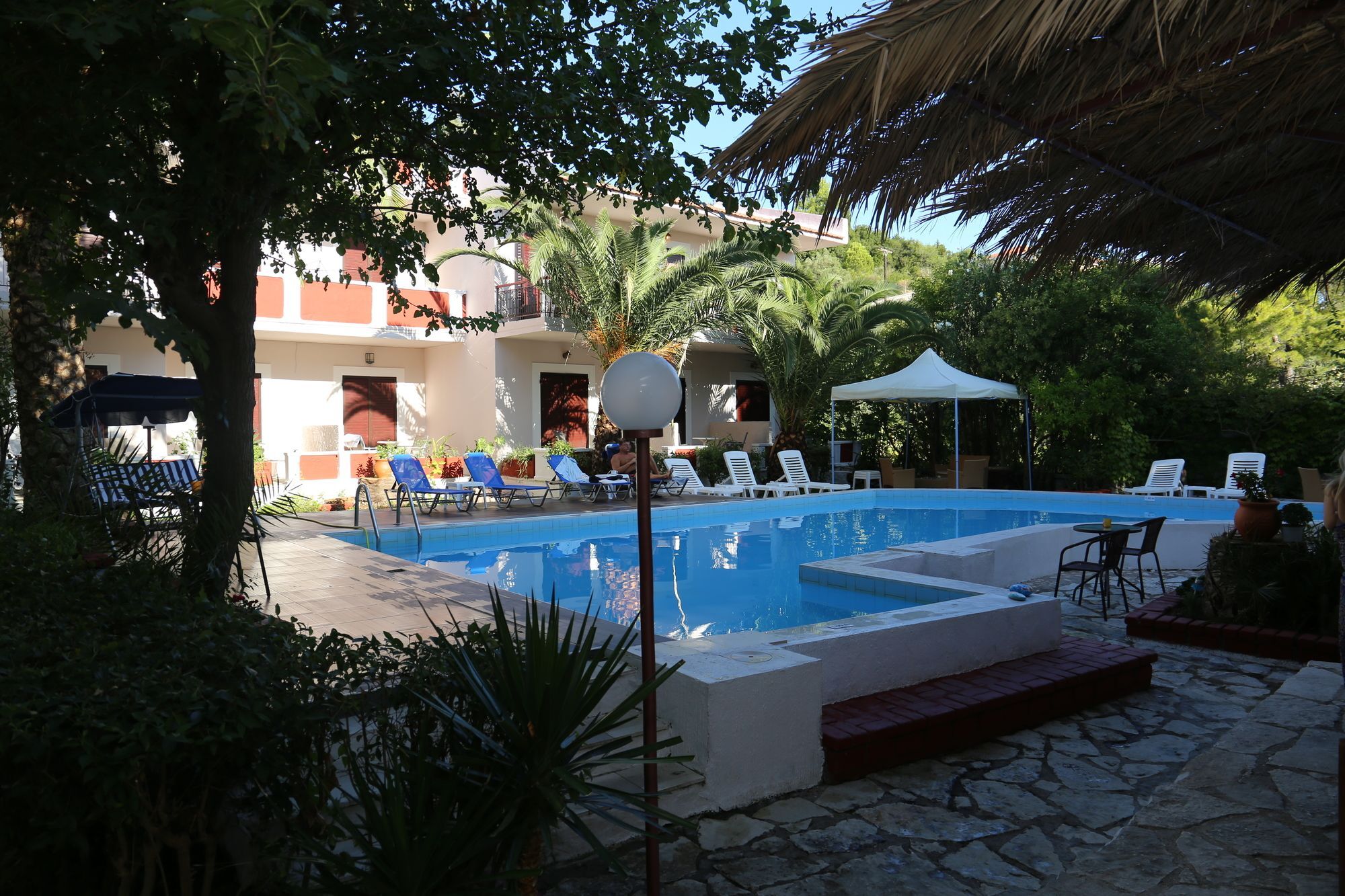 Sunshine Inn Hotel ลิเกีย ภายนอก รูปภาพ